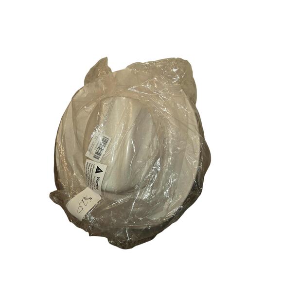 White Rhinestone Cowboy Hat - Picture 2 of 4